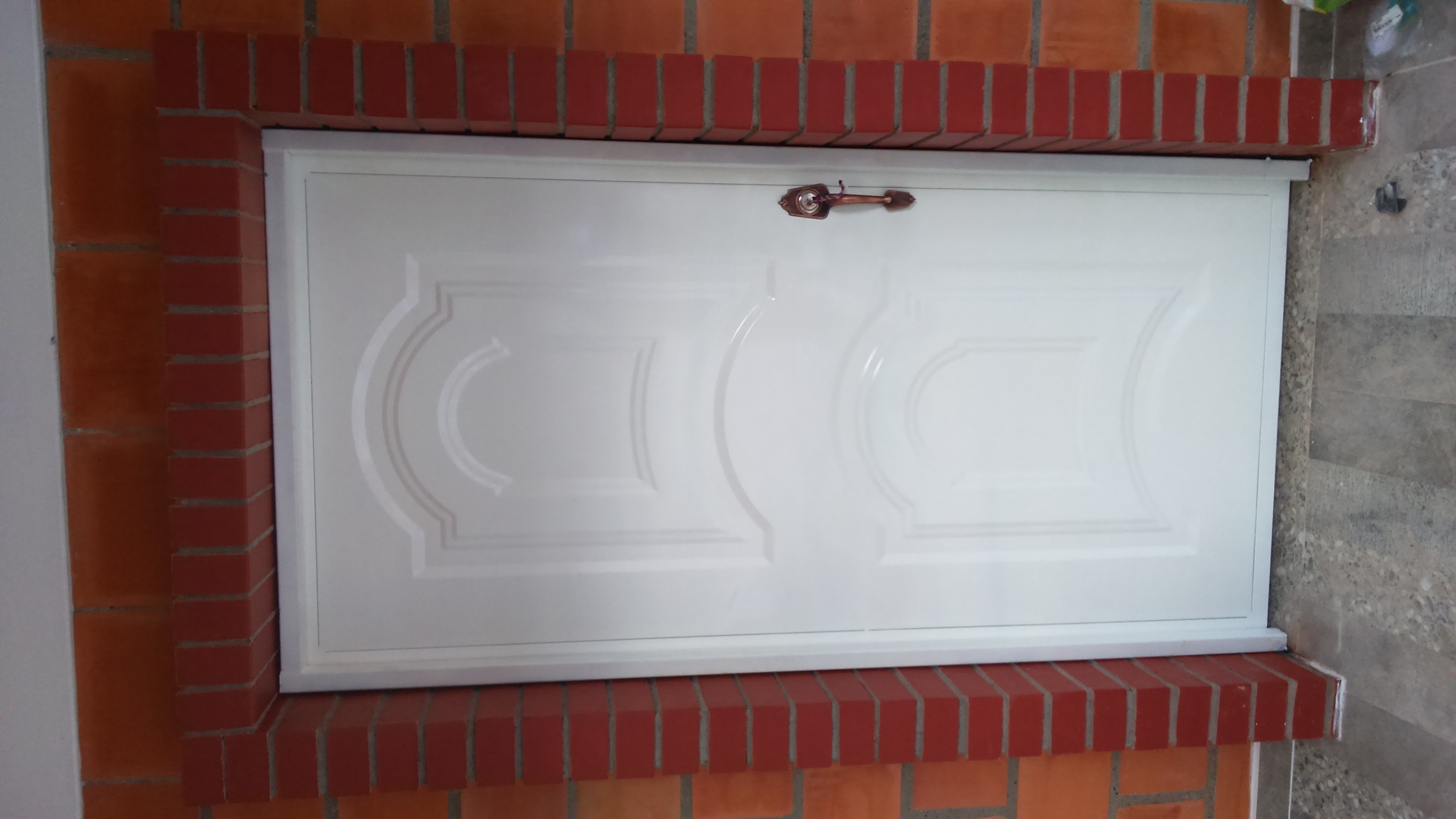 Puerta Principal Tradicional